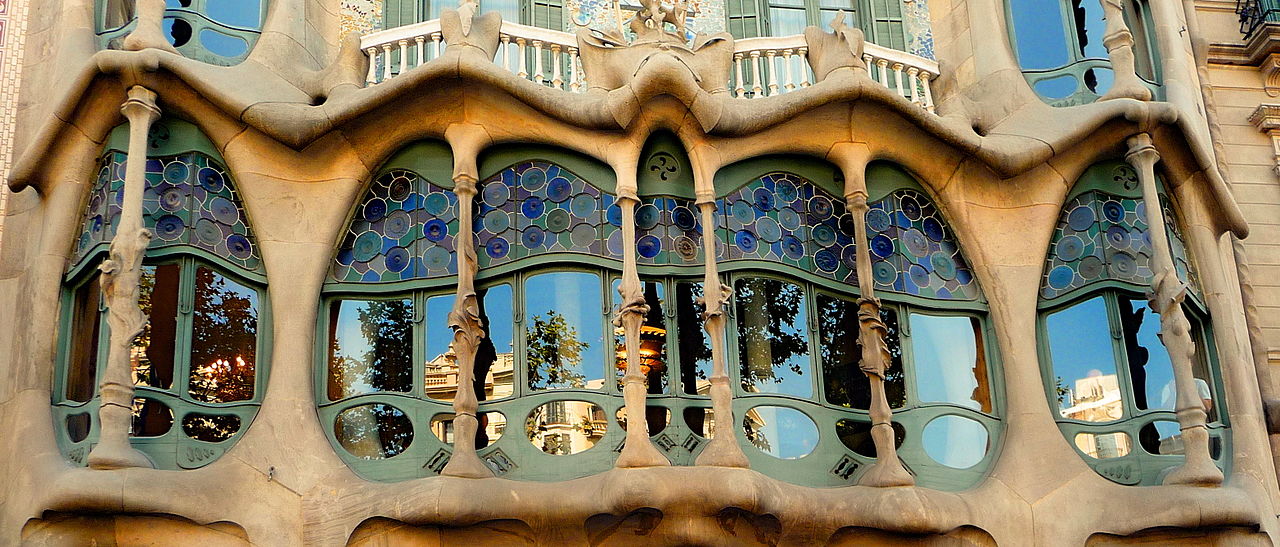 The façade  Casa Batlló